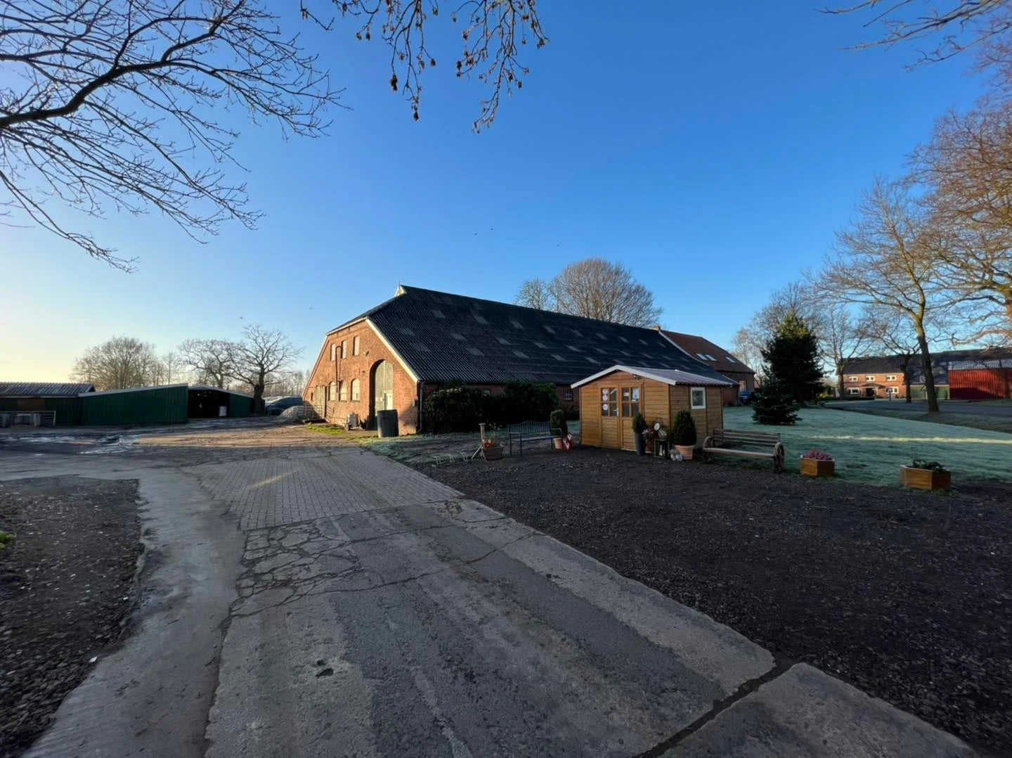 Katzenmilch direkt vom Bauernhof